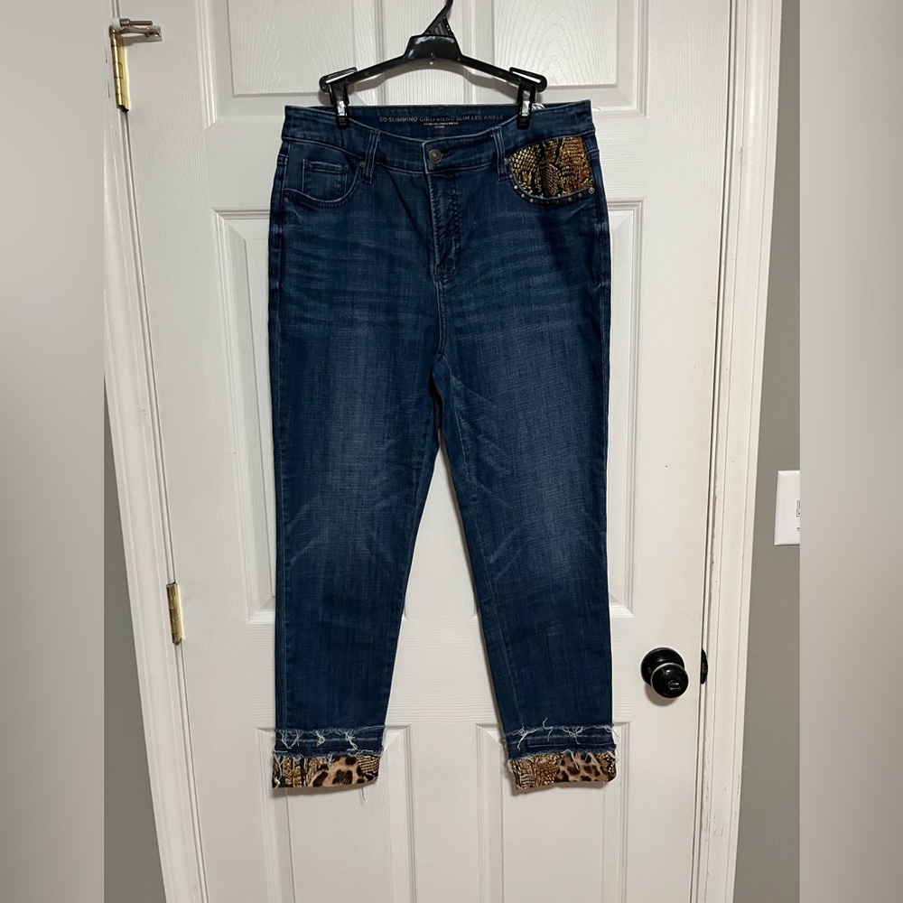 Women’s Chicos So Slimming Girlfriend Slim Leg Ankle Size 10P